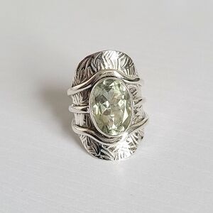 Vintage Boho Chunky Large Sterling Silver Oval Green Amethyst Crystal Ring